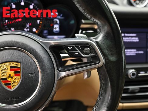 Used 2021 Porsche Macan AWD/4WD image 16