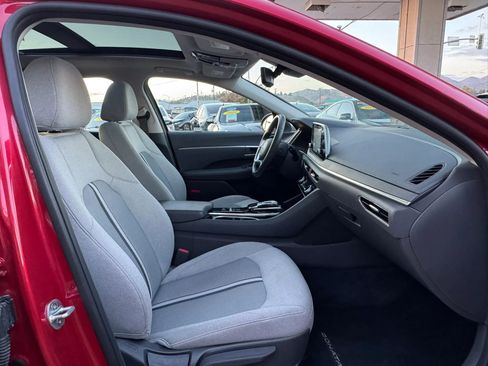Used 2020 Hyundai Sonata SEL w/ Convenience + Sunroof Package FWD image 11