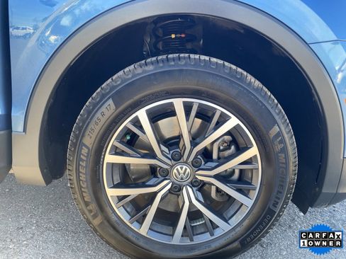 Used 2020 Volkswagen Tiguan SE image 10