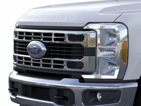 New 2026 Ford F350 XLT w/ 360-Degree Camera Package image 17