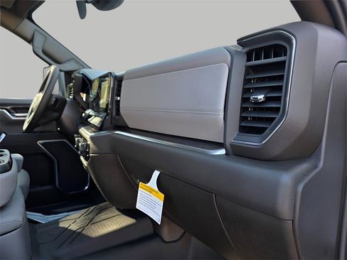 New 2026 Chevrolet Silverado 3500 LTZ image 17