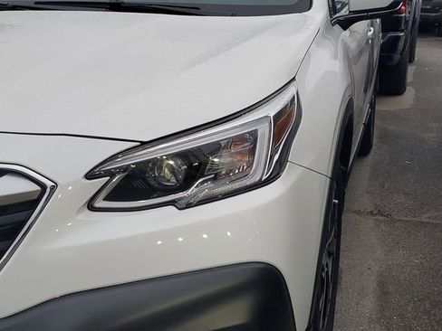 Used 2020 Subaru Outback Limited w/ Popular Package #2 image 4