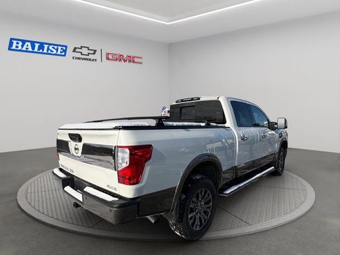 Used 2018 Nissan Titan Platinum Reserve w/ Platinum Utility Package image 39