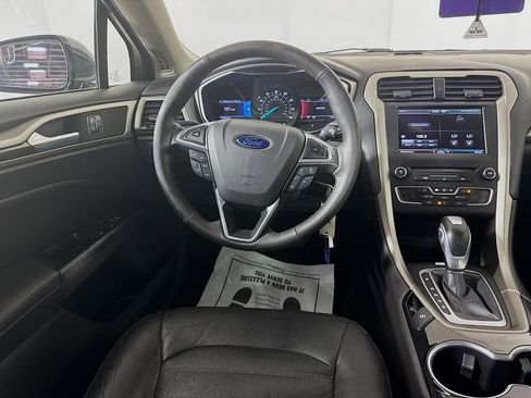 Used 2016 Ford Fusion SE w/ Equipment Group 202A FWD image 26