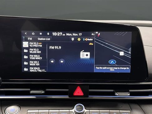 Used 2024 Hyundai Elantra Limited image 18