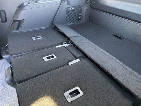 New 2025 Ford Expedition Tremor image 12