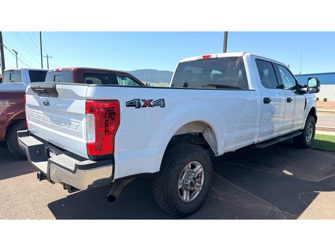 Used 2018 Ford F350 XLT AWD/4WD image 7