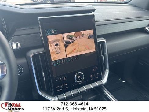 Used 2026 GMC Acadia Elevation w/ Elevation Premium Package AWD/4WD image 18