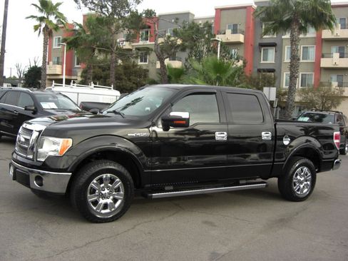 Used 2012 Ford F150 Lariat w/ Lariat Chrome Pkg image 3