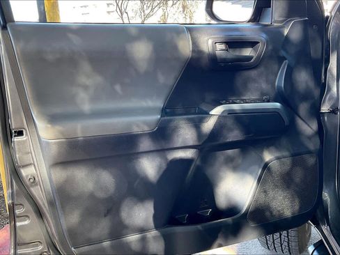 Used 2021 Toyota Tacoma SR5 image 17