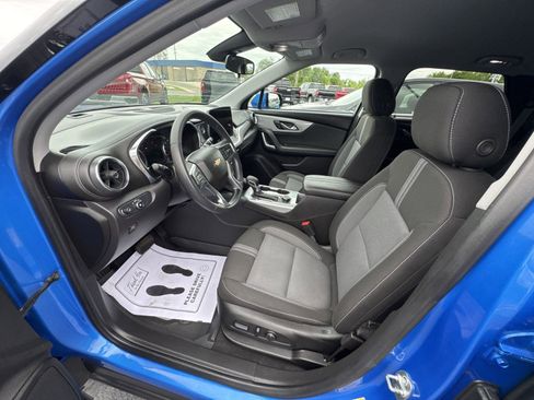 Used 2025 Chevrolet Blazer LT w/ LPO, Floor Liner Package FWD image 8
