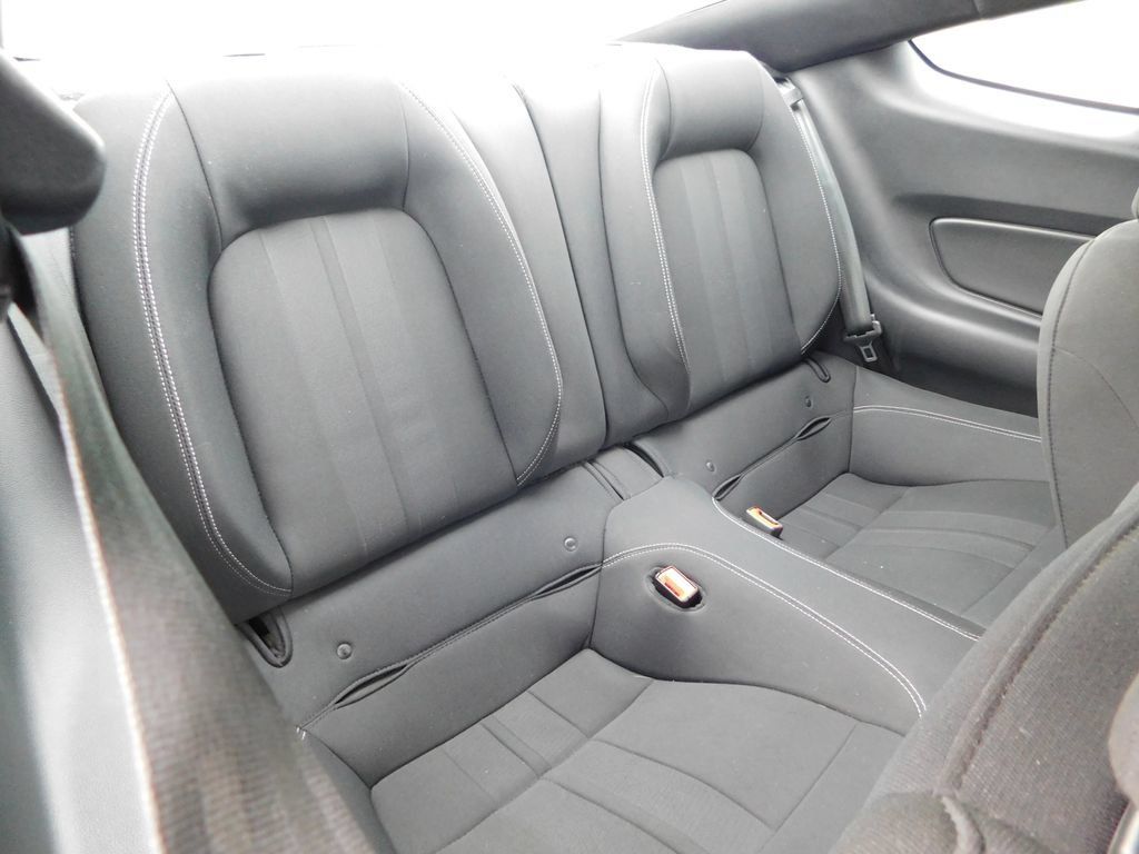 Used 2020 Ford Mustang Coupe w/ Equipment Group 101A RWD image 20