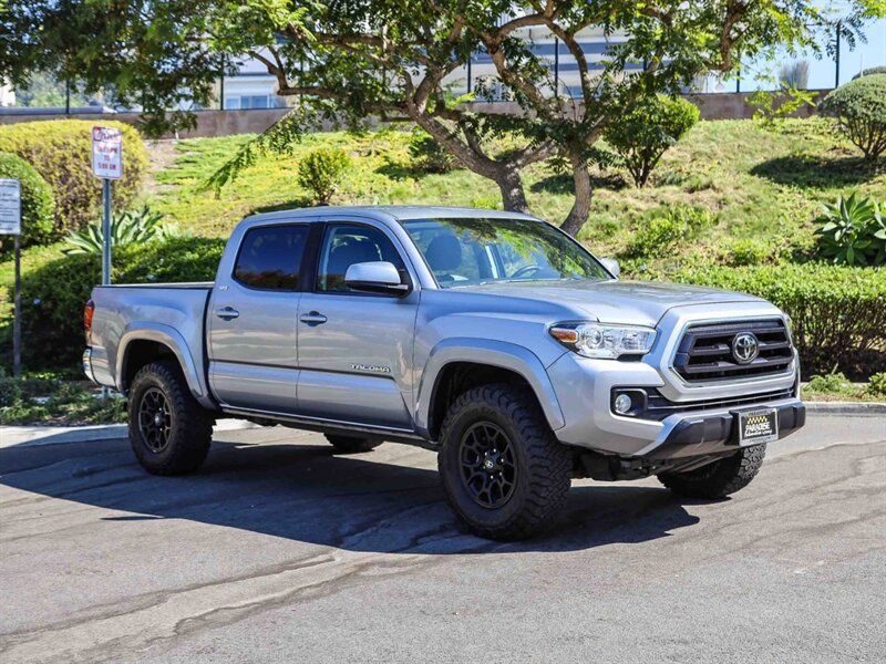 Used 2021 Toyota Tacoma SR5 RWD image 7
