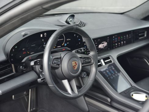 Certified 2020 Porsche Taycan Turbo S AWD/4WD image 4