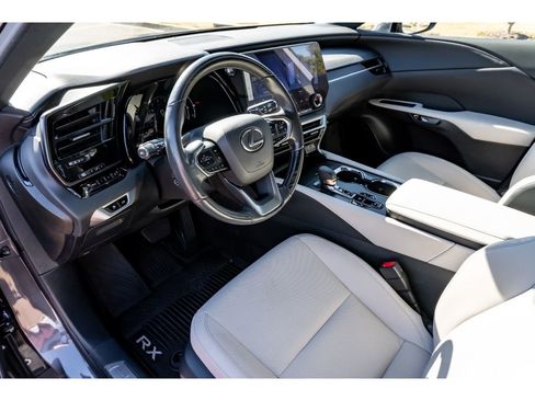 Used 2024 Lexus RX 350 Premium image 10