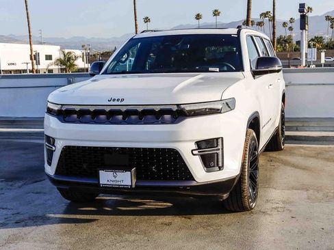 New 2026 Jeep Grand Wagoneer L Limited image 4