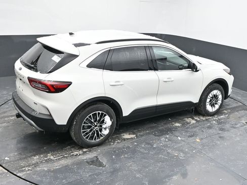 New 2026 Ford Escape Base w/ Class II Trailer Tow Package image 41