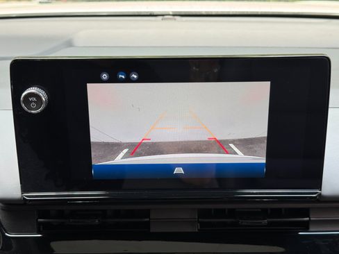 Used 2025 Honda Prologue Touring image 25