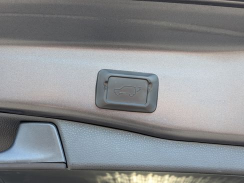 Used 2023 Toyota RAV4 XLE w/ Convenience Package AWD/4WD image 24