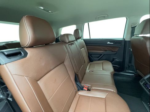 Used 2023 Volkswagen Atlas SE FWD image 28