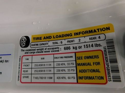 Used 2023 Ford Explorer XLT w/ Equipment Group 202A image 33