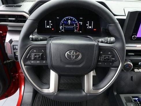 New 2026 Toyota 4Runner SR5 RWD image 5