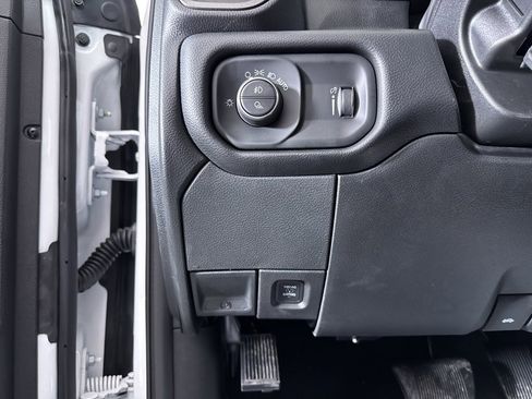 New 2026 RAM 2500 Tradesman image 25