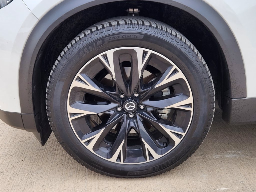 Used 2024 MAZDA CX-90 Plug-In Hybrid w/ Premium Plus AWD/4WD image 9