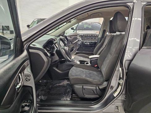 Used 2016 Nissan Rogue S AWD/4WD image 28