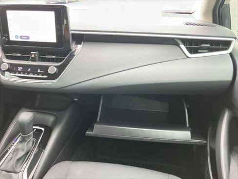 Certified 2025 Toyota Corolla LE FWD image 15