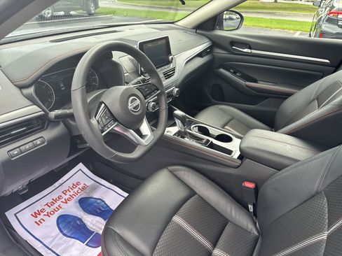 Used 2024 Nissan Altima 2.5 SR image 15