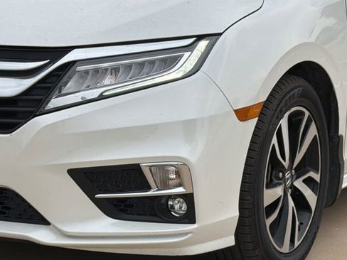 Used 2020 Honda Odyssey Elite image 4