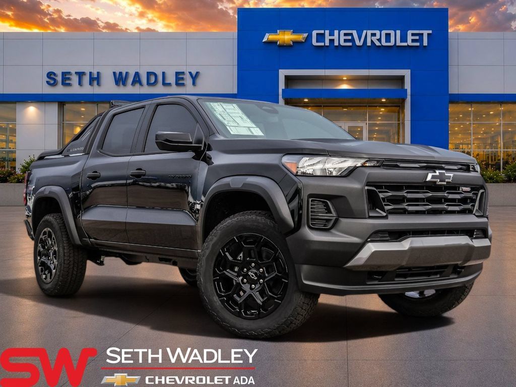 New 2026 Chevrolet Colorado Trail Boss w/ Midnight Edition AWD/4WD image 1