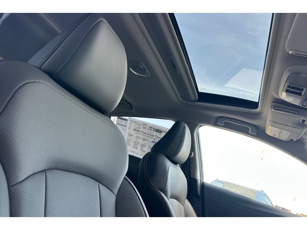 New 2026 Subaru Crosstrek 2.5i Limited w/ Crosstrek Mirror Package AWD/4WD image 17