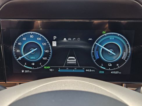 Certified 2024 Hyundai Elantra Limited FWD image 22