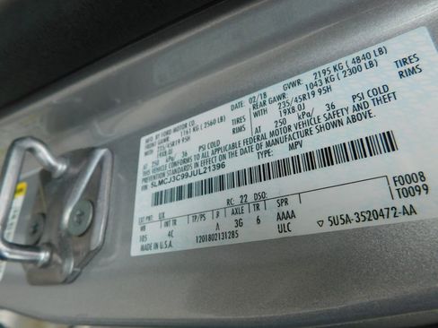 Used 2018 Lincoln MKC Reserve image 9