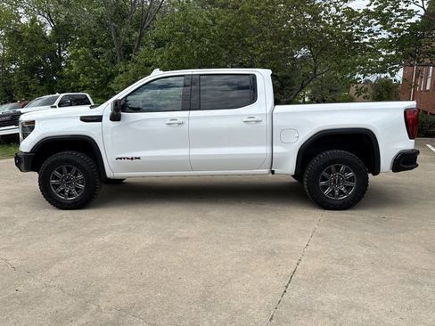 New 2026 GMC Sierra 1500 AT4X w/ LPO, Black Badging Package AWD/4WD image 12