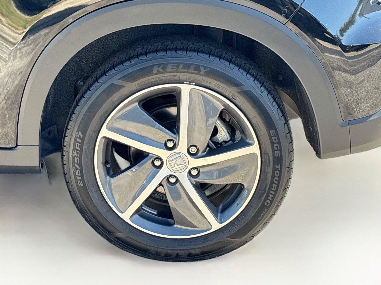 Certified 2021 Honda HR-V EX-L image 34