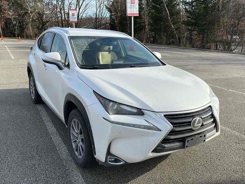 Used 2017 Lexus NX 200t 200t image 2