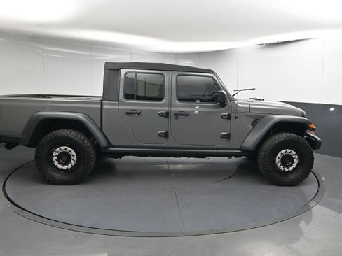 Used 2020 Jeep Gladiator Mojave image 9