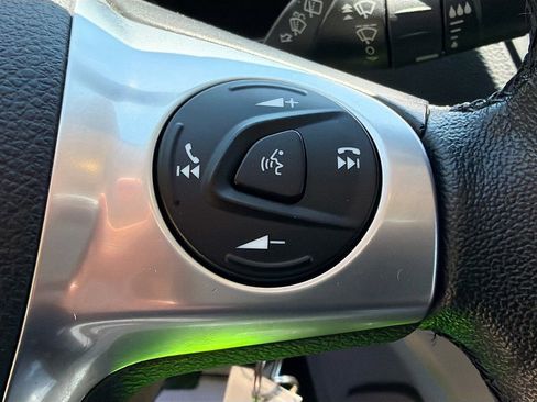 Used 2016 Ford Escape SE w/ SE Leather Comfort Package AWD/4WD image 13