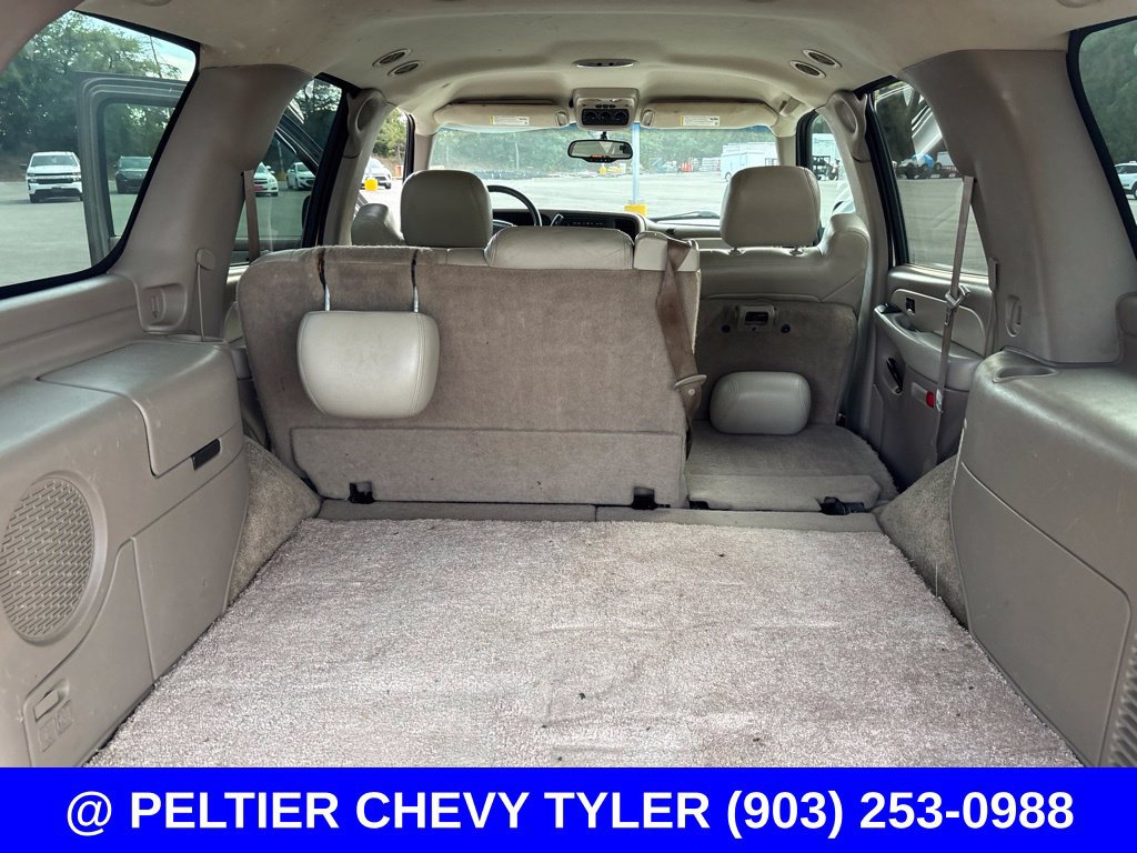 Used 2003 Chevrolet Tahoe LT RWD image 23