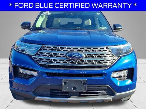 Certified 2022 Ford Explorer Limited w/ Equipment Group 301A image 2