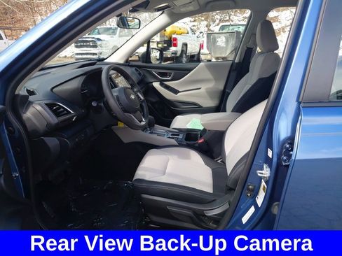 Used 2023 Subaru Forester Base image 20
