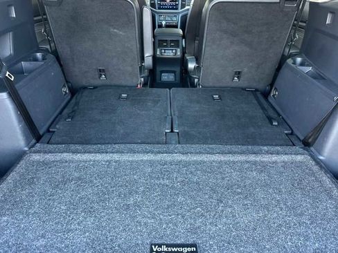 Used 2021 Volkswagen Atlas SE w/ Panoramic Sunroof Package image 14