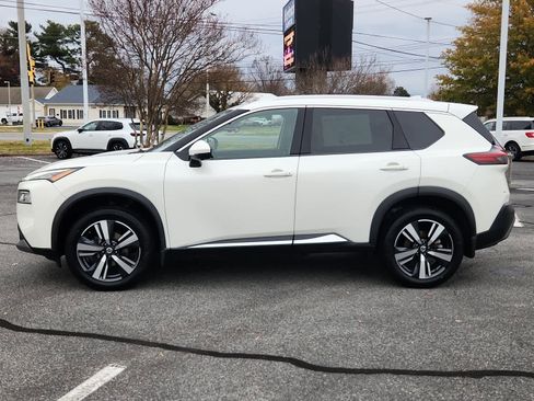 Used 2021 Nissan Rogue SL w/ Premium Package image 5