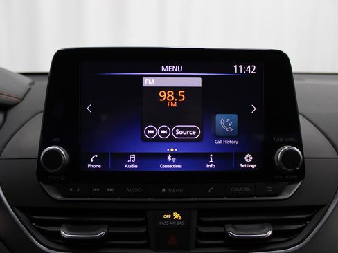 Used 2023 Nissan Altima 2.5 SR AWD/4WD image 40