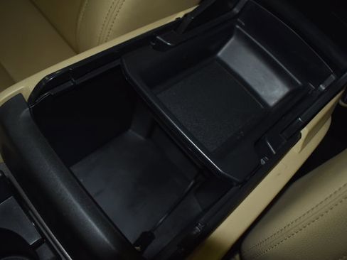 Used 2012 Honda Crosstour EX-L image 28