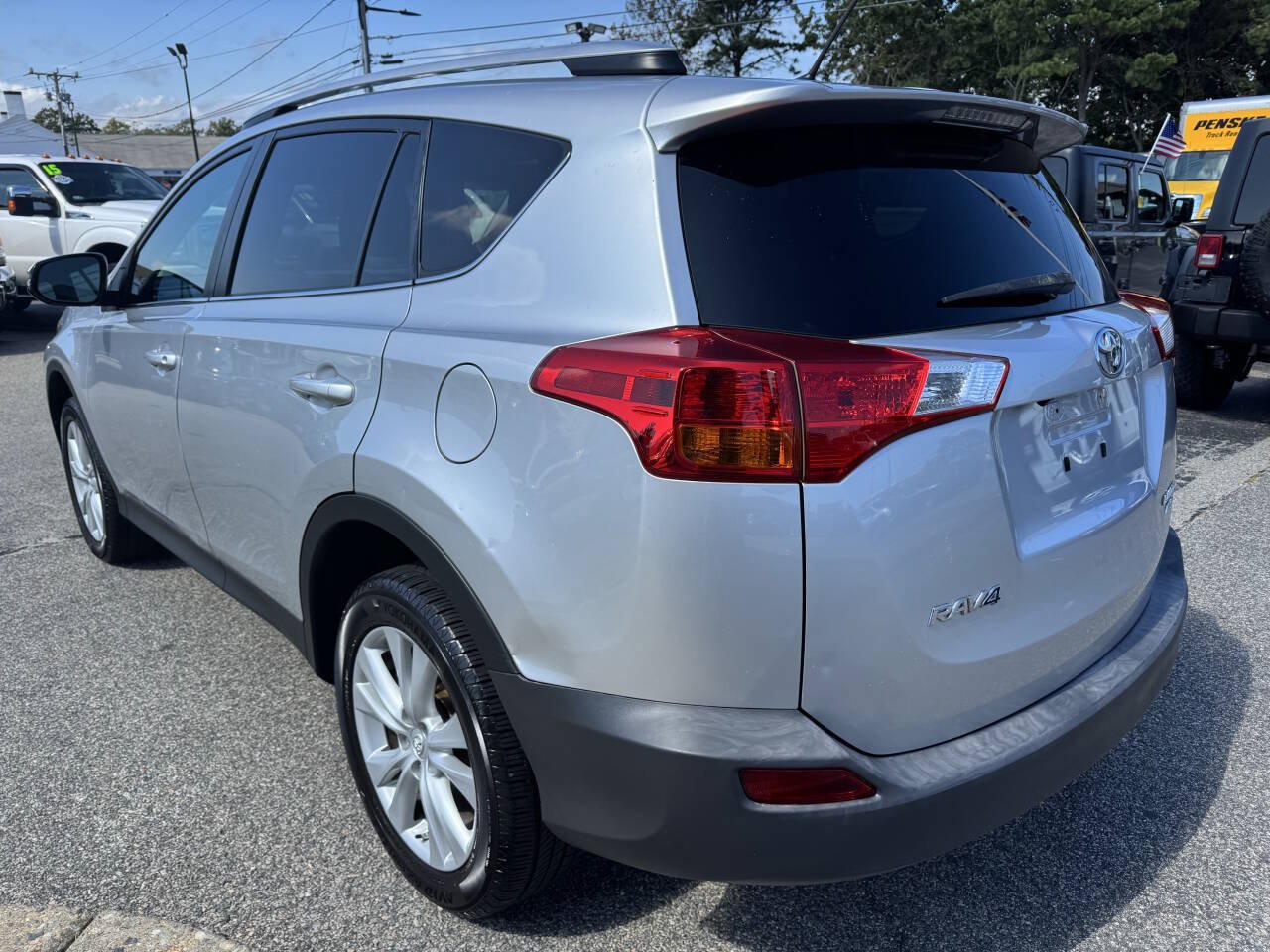 Used 2013 Toyota RAV4 Limited AWD/4WD image 7