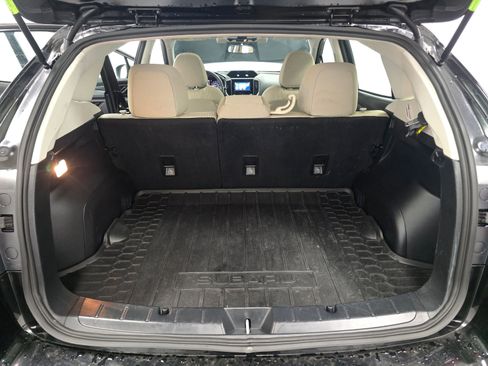 Used 2023 Subaru Impreza Premium image 11